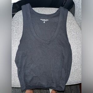 Tank Top Bundle (Abercrombie&Fitch, Aritzia)